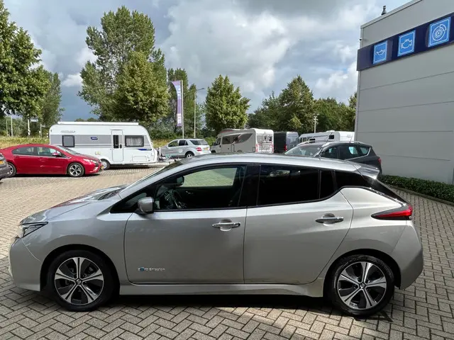 Nissan Leaf Tekna 40 kWh 2019 Elektrisch 4