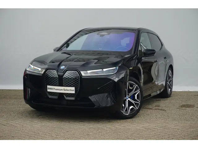 BMW iX xDrive40 2021 Elektrisch 28
