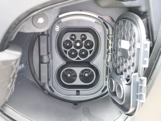 Mercedes-Benz eVito eVito Lang 66 kWh 2024 Elektrisch 26