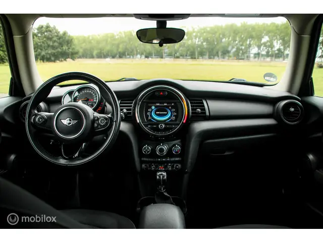 MINI One Mini 1.2 Business 2016 Benzine 25