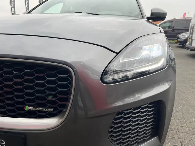 Jaguar E-PACE 2.0 P250 AWD R-Dynamic 2019 Benzine 10