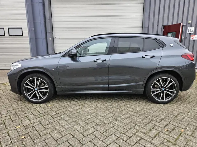 BMW X2 XDrive20i 2020 Benzine 2