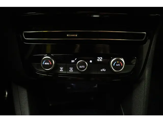 Opel Mokka 1.2 Turbo Hybrid GS 2024 Hybride Benzine 25