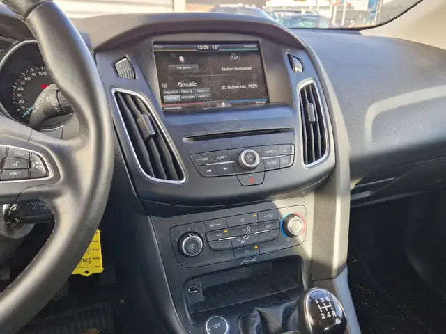 Ford Focus 1.0 Trend Edition 2015 Benzine 8