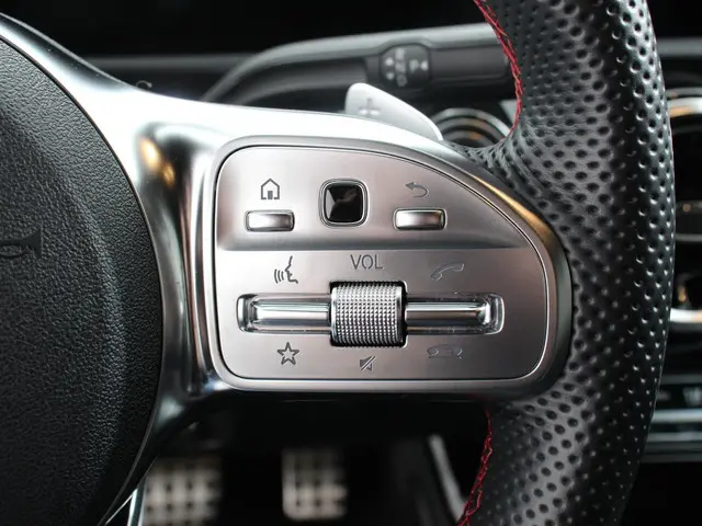Mercedes-Benz A-Klasse 200 AMG Line 2022 Benzine 17