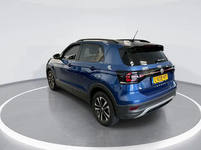 Volkswagen T-Cross 2