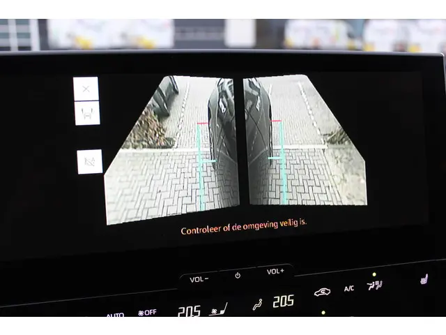 Toyota bZ4X Dynamic 71 kWh 2024 Elektrisch 13