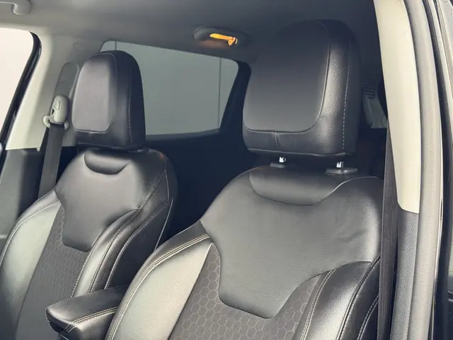 Jeep Compass 1.4 MultiAir Longitude 2018 Benzine 18