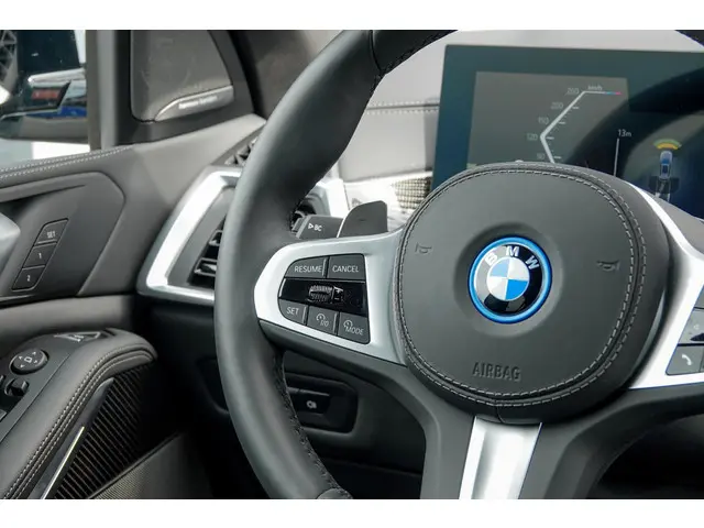 BMW X5 xDrive50e 2024 Hybride Benzine 28