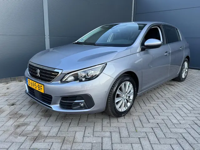 Peugeot 308 1.2 PureTech / 360 Camera / VC / Navi 2021 Benzine 8