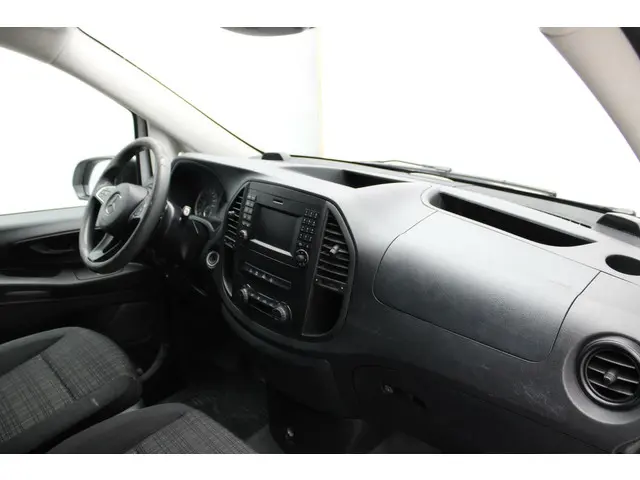 Mercedes-Benz Vito Bestel 114 CDI Lang 2015 Diesel 5