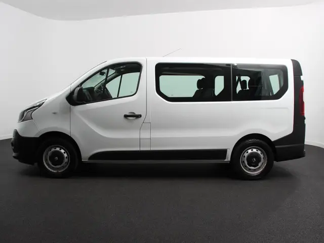 Renault Trafic Passenger 1.6 dCi Zen Energy 2019 Diesel 8