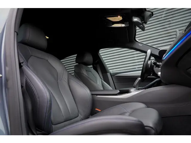 BMW 5 Serie 530e High Executive 2020 Hybride Benzine 17