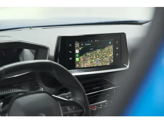 Peugeot 2008 PureTech 130 Allure 2020 Benzine 59