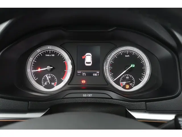 Škoda Karoq 1.5 TSI ACT Style Business 2019 Benzine 4