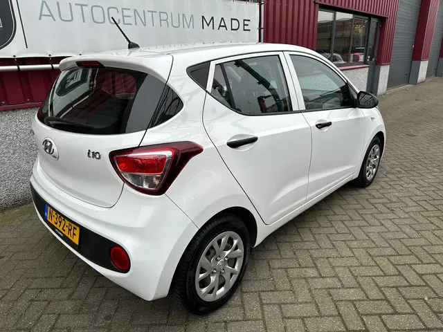 Hyundai i10 1.0i i-Motion Comfort // Airco // 2017 Benzine 5