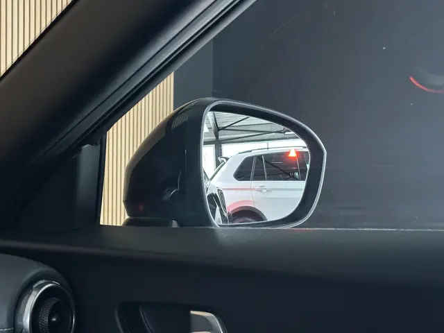 Nissan Juke 1.0 DIG-T Tekna 2021 Benzine 24