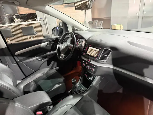 Volkswagen Sharan |1.4 TSI Highline |7p. 2015 Benzine 18