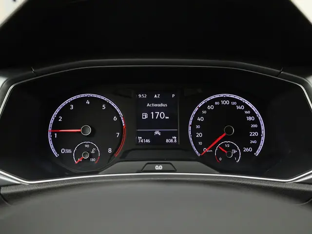 Volkswagen T-Roc 1.5TSI/150PK Active DSG 2022 Benzine 14