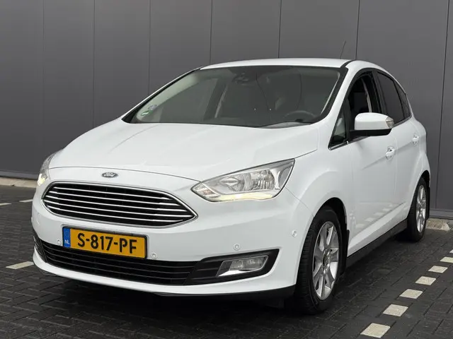 Ford C-MAX 1.5 Titanium 2015 Benzine 14