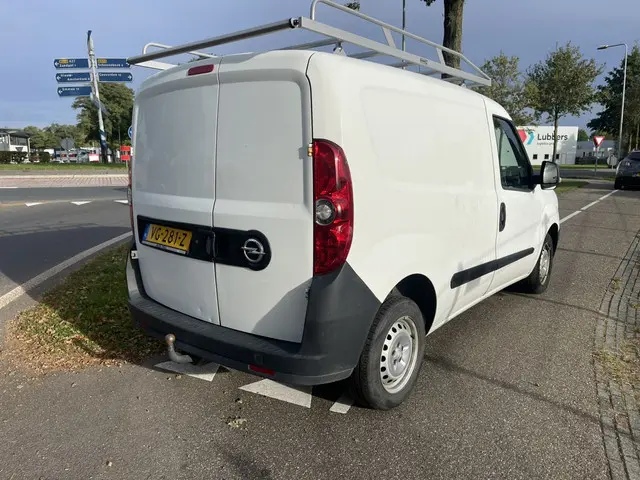 Opel Combo 1.3 CDTi L1H1 ecoFLEX 2014 Diesel 7