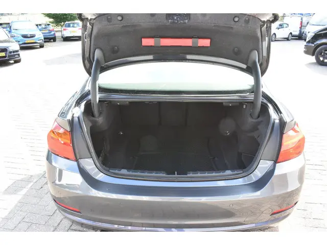 BMW 4 Serie Coupé 435i High Executive 2014 Benzine 11