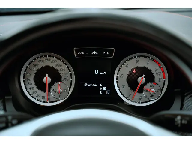 Mercedes-Benz A-Klasse 250 Sport 2012 Benzine 15