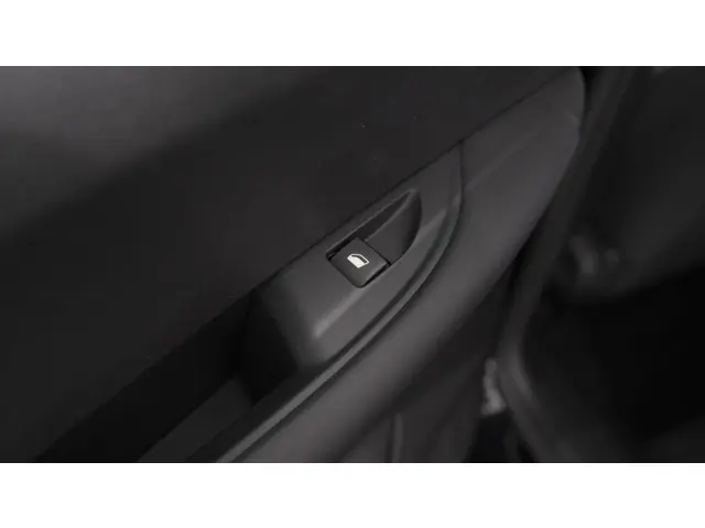 DS DS 3 Crossback PureTech 100 Montmartre 2022 Benzine 47