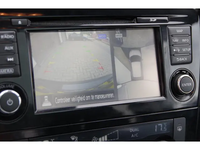 Nissan QASHQAI 1.2 N-Connecta 2018 Benzine 13