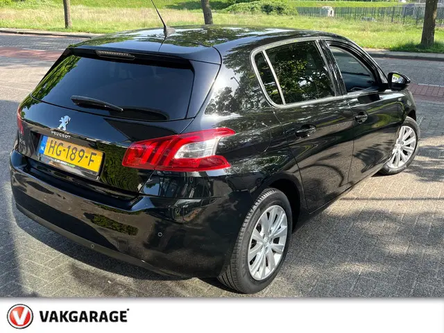Peugeot 308 1.2 PureTech Style Rijklaarprijs !! 2015 Benzine 4