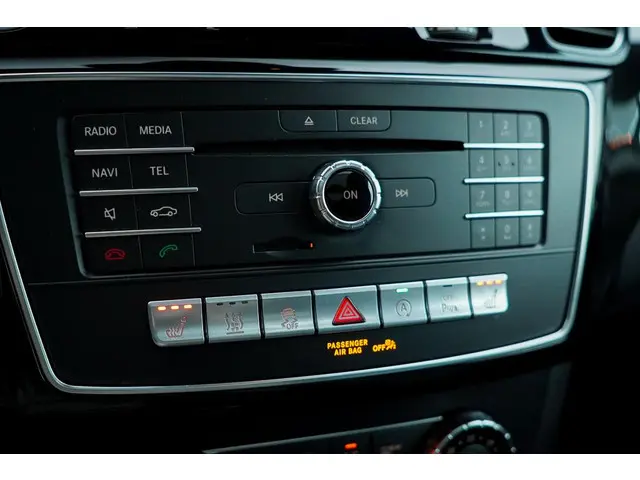 Mercedes-Benz GLS 500 4MATIC 2015 Benzine 28