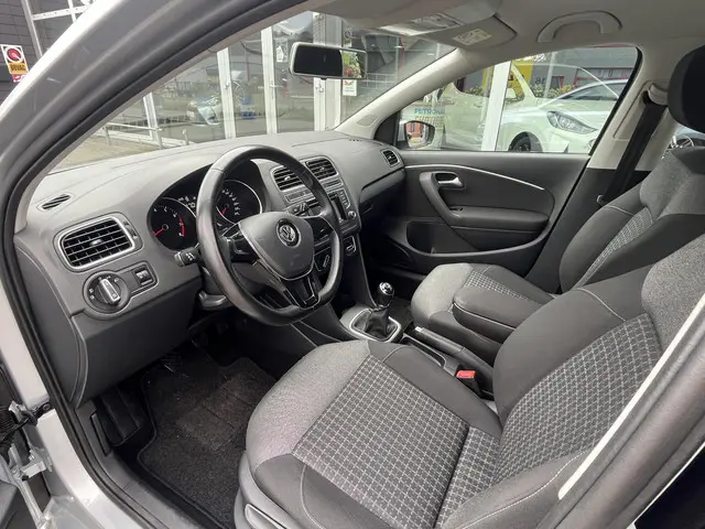 Volkswagen Polo 1.2 TSI Highline 2017 Benzine 6