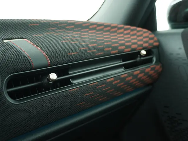 MINI 3-Deurs Cooper C 2025 Benzine 21