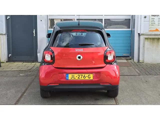 Smart Forfour 1.0 Pure 2016 Benzine 6