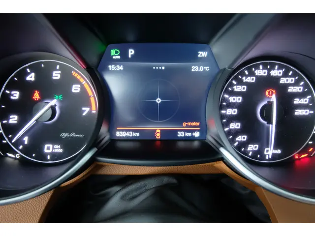 Alfa Romeo Giulia 2.0T Super 2017 Benzine 9