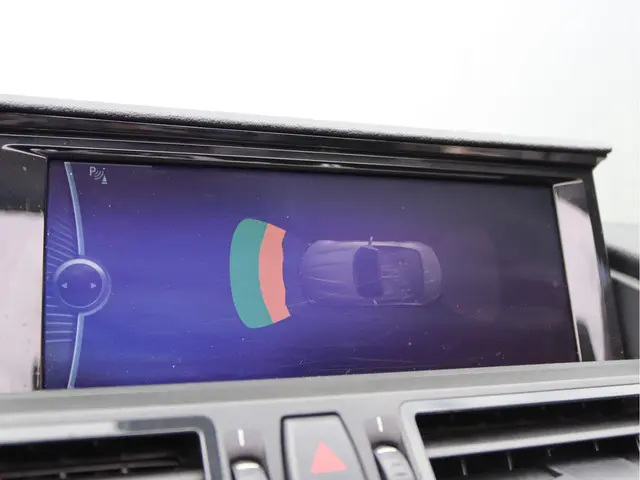 BMW Z4 Roadster sDrive18i 2013 Benzine 42