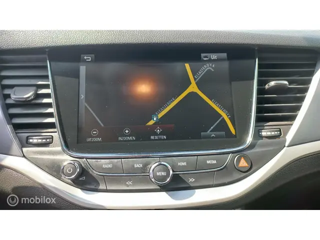 Opel Astra 1.0 Innovation 2018 Benzine 18