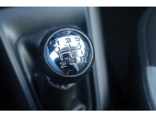 Citroën C3 1.0 VTi Attraction 2014 Benzine 24