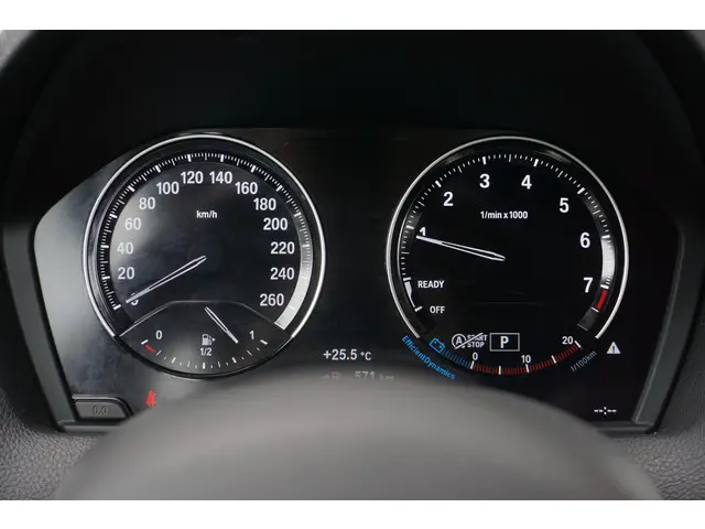 BMW 1 Serie 118i 2019 Benzine 25