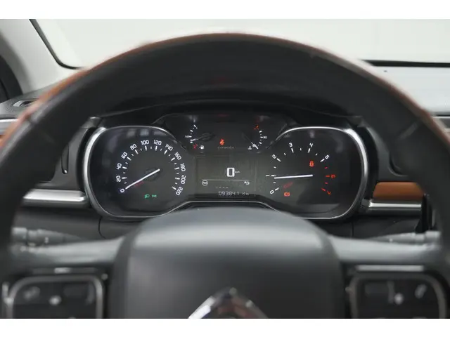 Citroën C3 PureTech 82 Shine 2017 Benzine 37