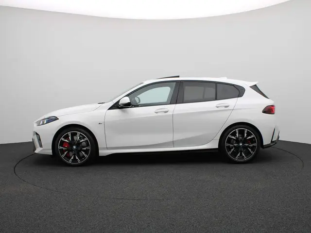 BMW 1 Serie 120 2024 Benzine 4