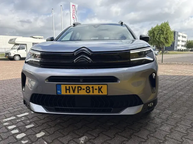 Citroën C5 Aircross 1.2 PureTech Shine 2023 Benzine 24