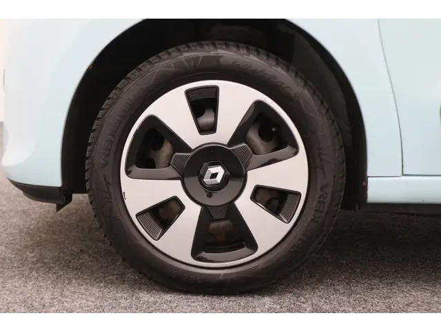 Renault Twingo 1.0 SCe Expression 2015 Benzine 24