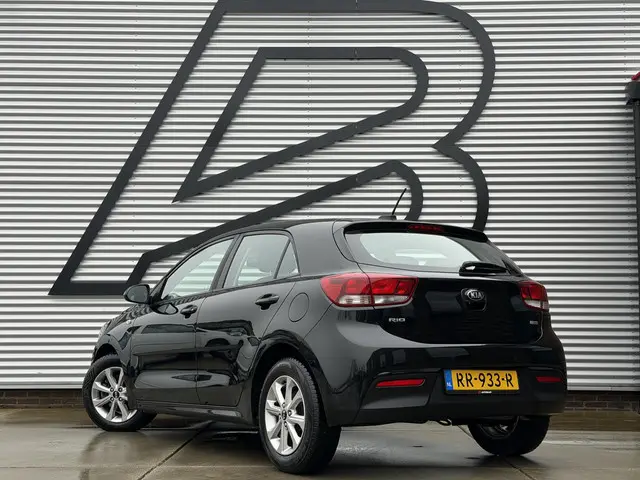 Kia Rio 1.0 TGDI ComfortPlusLine Navigator 2018 Benzine 7