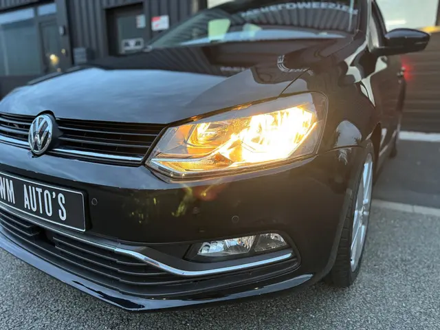 Volkswagen Polo 1.2 TSI Highline 2016 Benzine 26