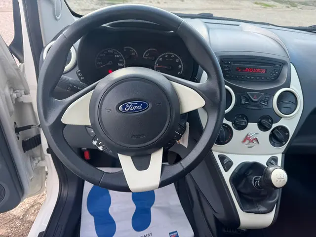 Ford Ka 1.2 Style start/stop 2013 Benzine 10