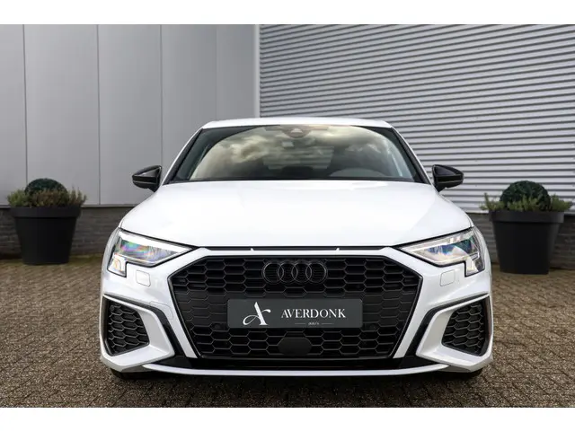 Audi A3 Limousine 35 TFSI 3x S-Line 150PK 2023 Benzine 7