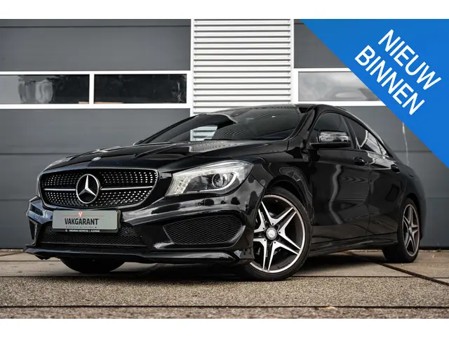 Mercedes-Benz CLA 180 AMG 2015 Benzine