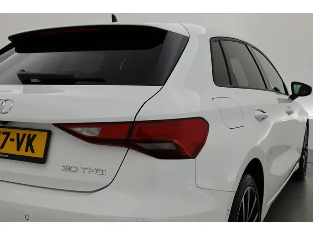 Audi A3 Sportback 30 TFSI Pro Line 2020 Benzine 35