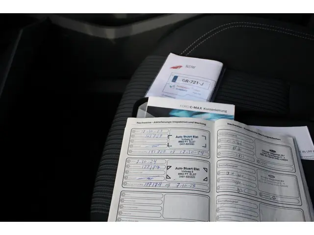 Ford C-MAX 1.6 Eco. Titanium 2014 Benzine 16